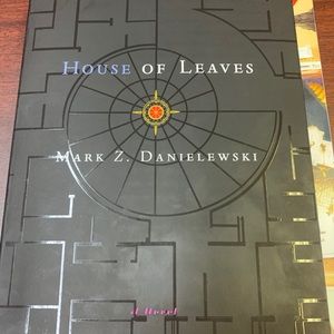 House of leaves novel